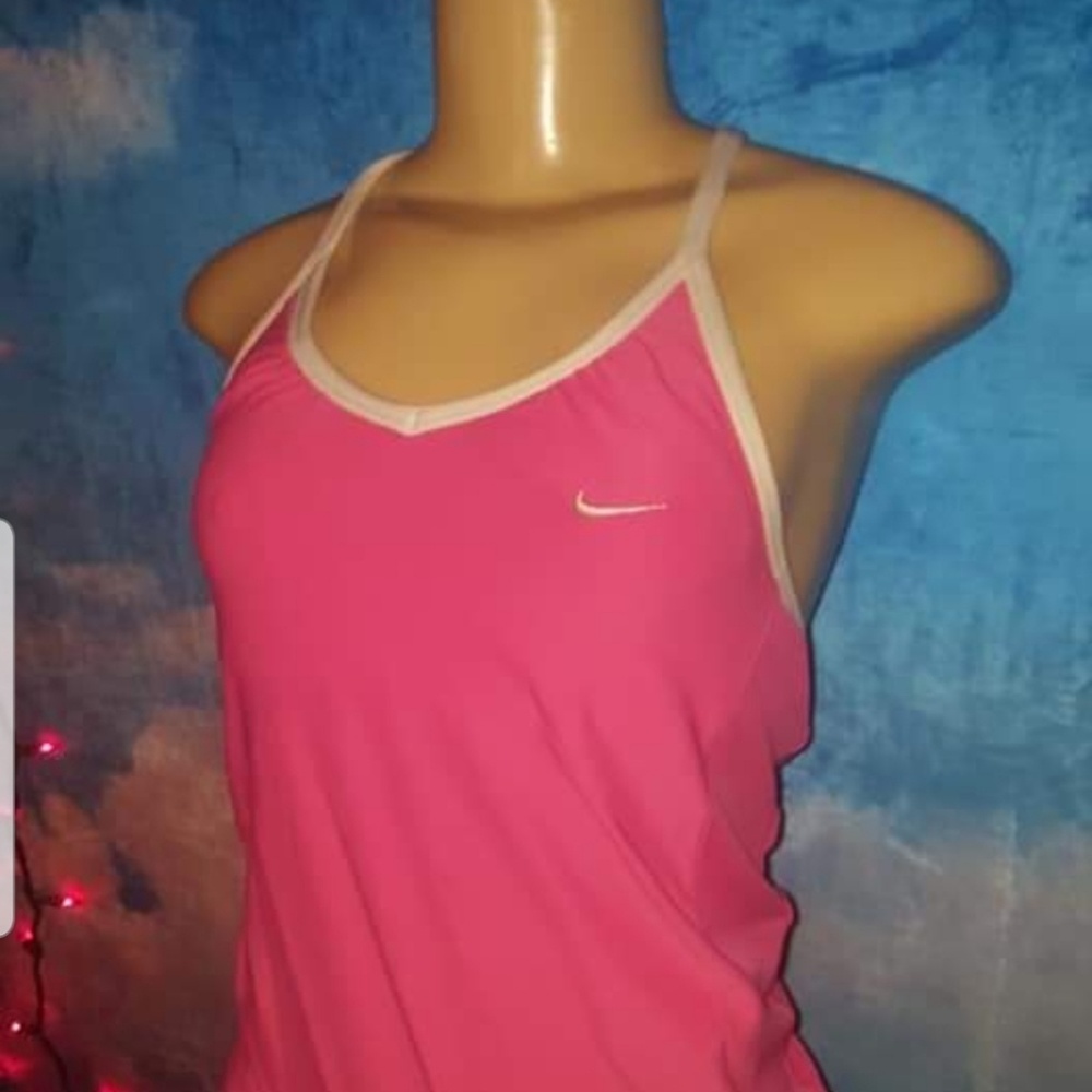 Nike workout tank
